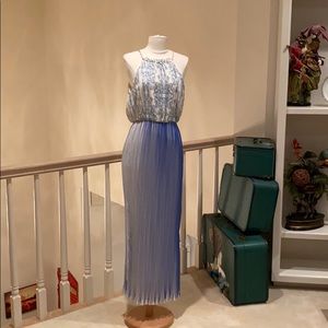 Amazing dress ....